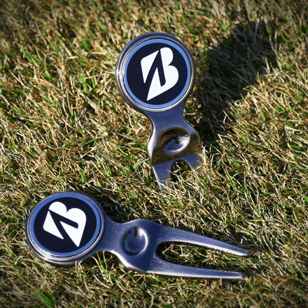 Bridgestone Golf  Divot Tool